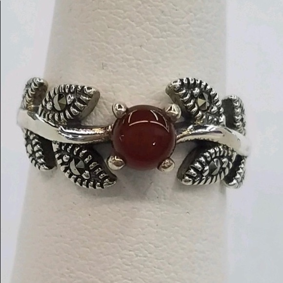 Sterling Silver Round Red Leaves Agate Marcasite - Picture 3 of 4